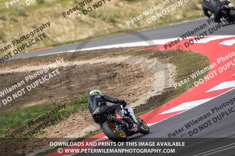cadwell no limits trackday;cadwell park;cadwell park photographs;cadwell trackday photographs;enduro digital images;event digital images;eventdigitalimages;navarra;no limits trackdays;peter wileman photography;racing digital images;trackday digital images;trackday photos
